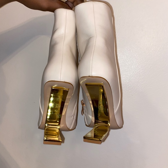 Azalea want Arianna smooth vegan leather wedge bootie in bone - Picture 2 of 9